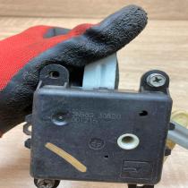 3N580 30820 001215  Air flap motor/actuator Nissan Almera N16