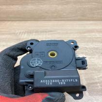 AE063800 0171   Air flap motor/actuator Toyota Yaris