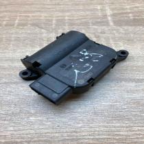 0132801363 CZ116880 2872  Air flap motor/actuator Volkswagen PASSAT B6