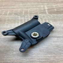 0132801363 CZ116880 2872  Air flap motor/actuator Volkswagen PASSAT B6