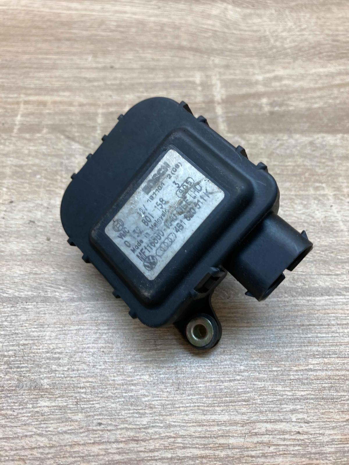 4B1820511K 0132801158  Air flap motor/actuator Audi A6 S6 C5 4B