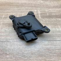 4B1820511K 0132801158  Air flap motor/actuator Audi A6 S6 C5 4B