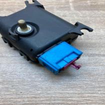 8D1820511E 0132801148 With Plug Air flap motor/actuator Audi A4 S4 B5 8D