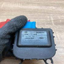 8D1820511E 0132801148 With Plug Air flap motor/actuator Audi A4 S4 B5 8D