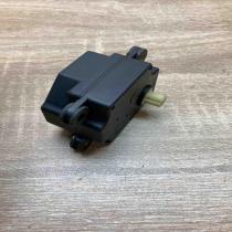 75622C 1910130  Air flap motor/actuator Volvo XC70