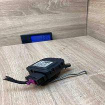 4B1820511A 0132801127 With Plug Air flap motor/actuator Audi A6 S6 C5 4B