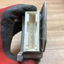 8372521   Airbag control unit/module BMW 7 E38