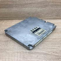 RF4P 18 881C 275800 5772  Engine control unit/module ECU Mazda Premacy
