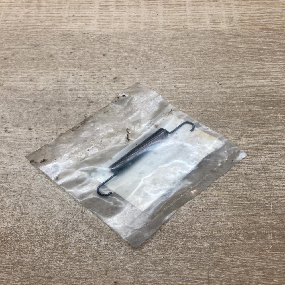 58269 2E000   Handbrake/parking brake pads Hyundai Sonata LF