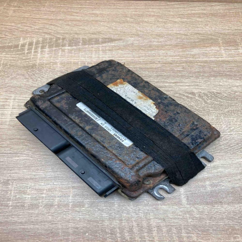 8200056873 S110138001A  Engine control unit/module ECU Renault Scenic I