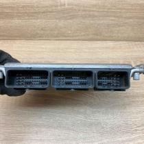8200163528 0281011101  Engine control unit/module ECU Renault Laguna II