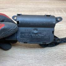 1K0820915 1K0907511B  Air flap motor/actuator Audi A3 S3 8P