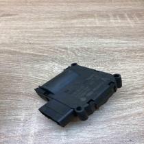 4F0820511A 0132801359  Air flap motor/actuator Audi A6 S6 C6 4F