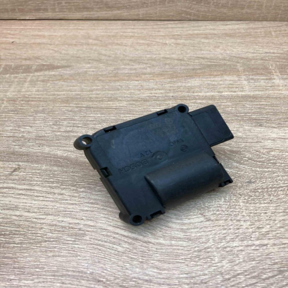 4F0820511A 0132801359 Used BVA Air flap motor/actuator Audi A6 S6 C6 4F