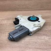 8K0959801   Front door window regulator motor Audi A4 S4 B8 8K