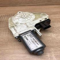 8K0959801   Front door window regulator motor Audi A4 S4 B8 8K