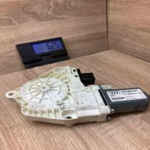 8K0959801   Front door window regulator motor Audi A4 S4 B8 8K