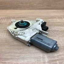 4F0959802D   Front door window regulator motor Audi A6 S6 C6 4F