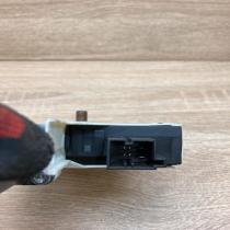 4F0959802D   Front door window regulator motor Audi A6 S6 C6 4F