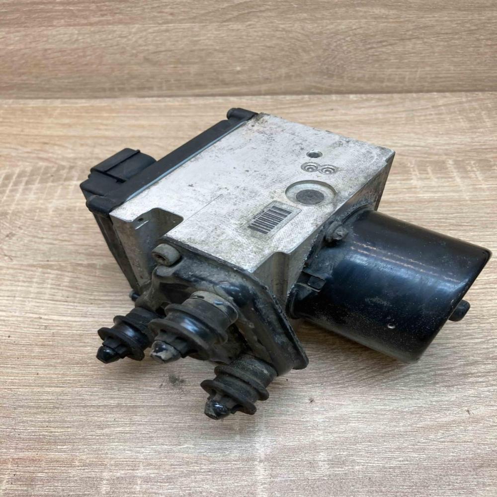 3C0614095P 16027001A  ABS Pump Volkswagen PASSAT B6
