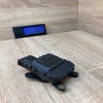 8D1820511B 0132801149 With Plug Air flap motor/actuator Skoda Superb B5 (3U)