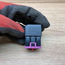 8K0951253 V23136 B6 X72 With Plug Other relay Audi A4 S4 B8 8K