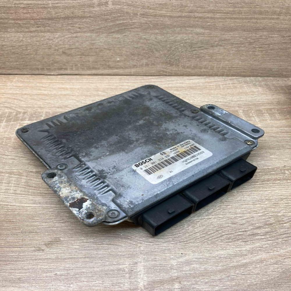 8200039569 0281001934  Engine control unit/module ECU Renault Laguna II