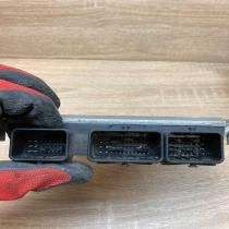 9647472780 0281011081  Engine control unit/module ECU Peugeot 307