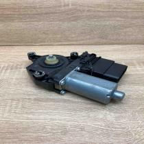 5M0839402B F005S00208  Rear door window regulator motor Volkswagen Golf Plus