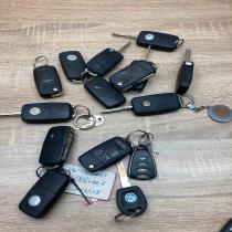 VW Key 5K0837202  Ignition key/card Volkswagen PASSAT B5