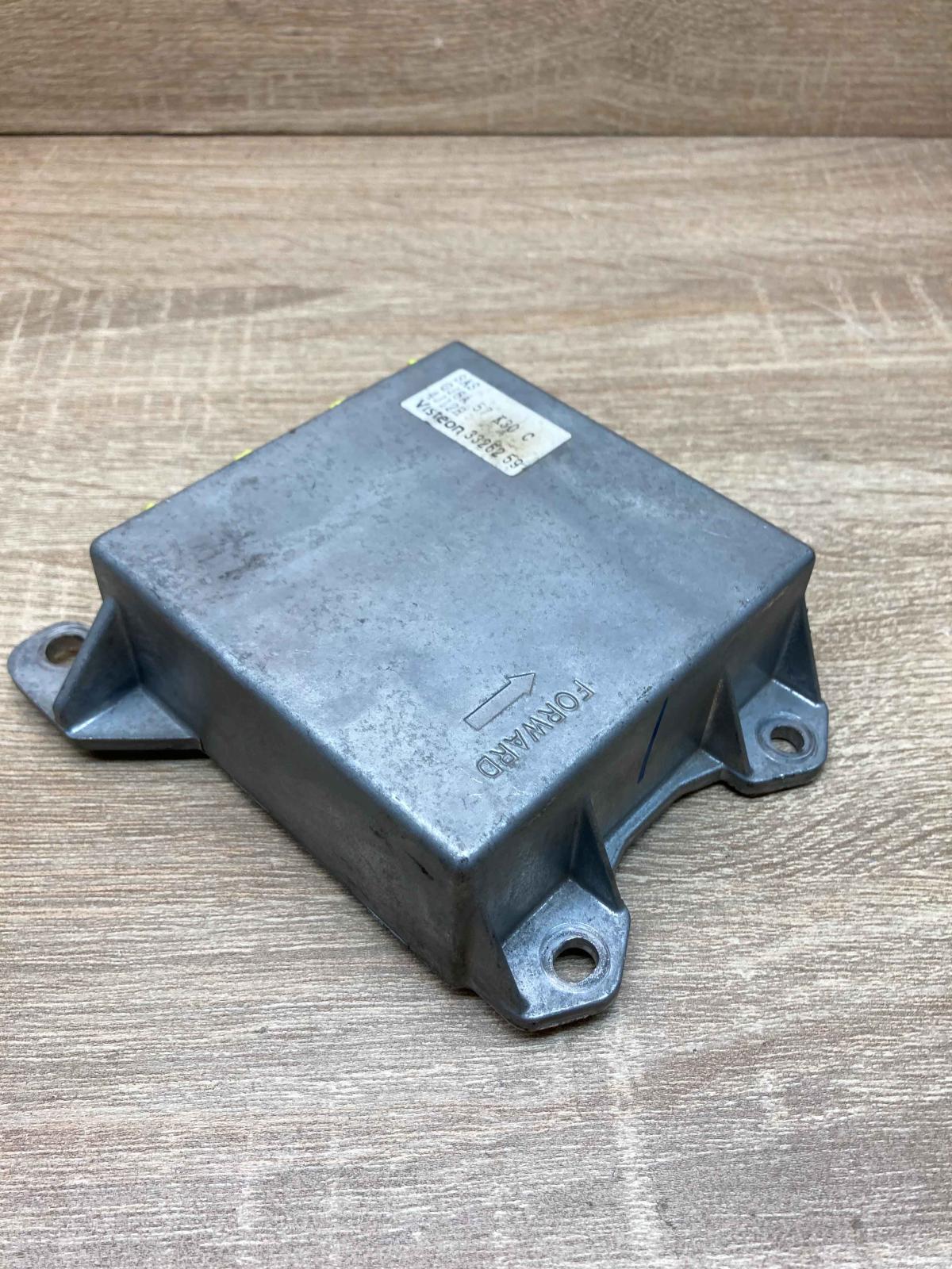 GJ6A 57 K30C   Airbag control unit/module Mazda 6