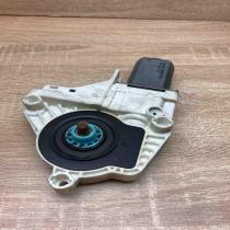 8K0959802A   Front door window regulator motor Audi A6 S6 C6 4F