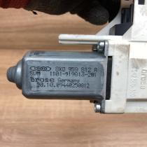 8K0959812A   Rear door window regulator motor Audi A4 S4 B8 8K