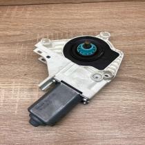 8K0959801A   Front door window regulator motor Audi A4 S4 B8 8K