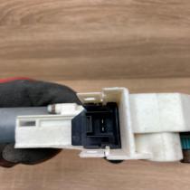 8K0959801A   Front door window regulator motor Audi A4 S4 B8 8K