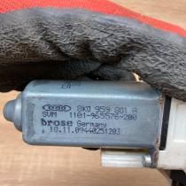 8K0959801A   Front door window regulator motor Audi A4 S4 B8 8K