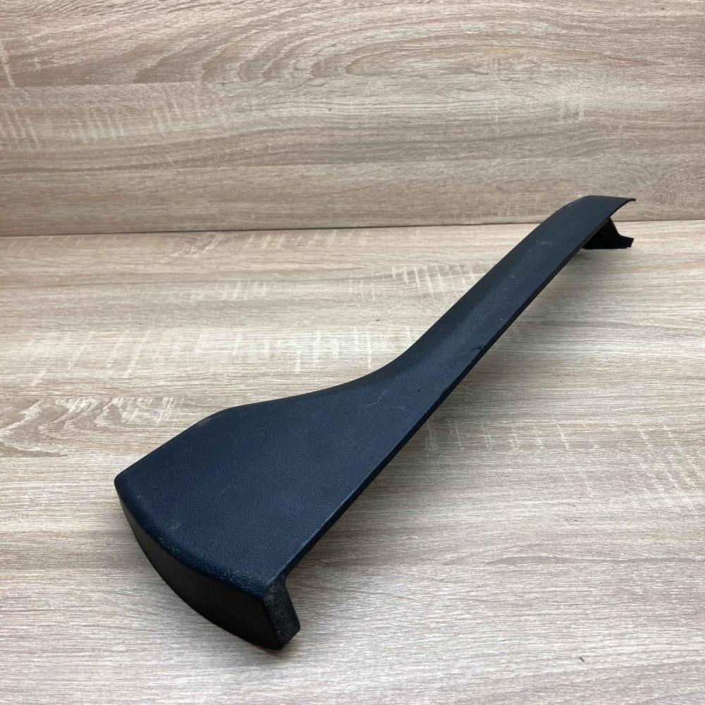 7317446 77931710  Front passenger seat rail trim BMW 5 G30 G31