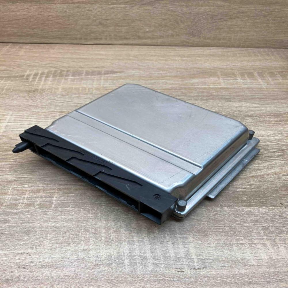 08677708A 0281010319  Engine control unit/module ECU Volvo S80