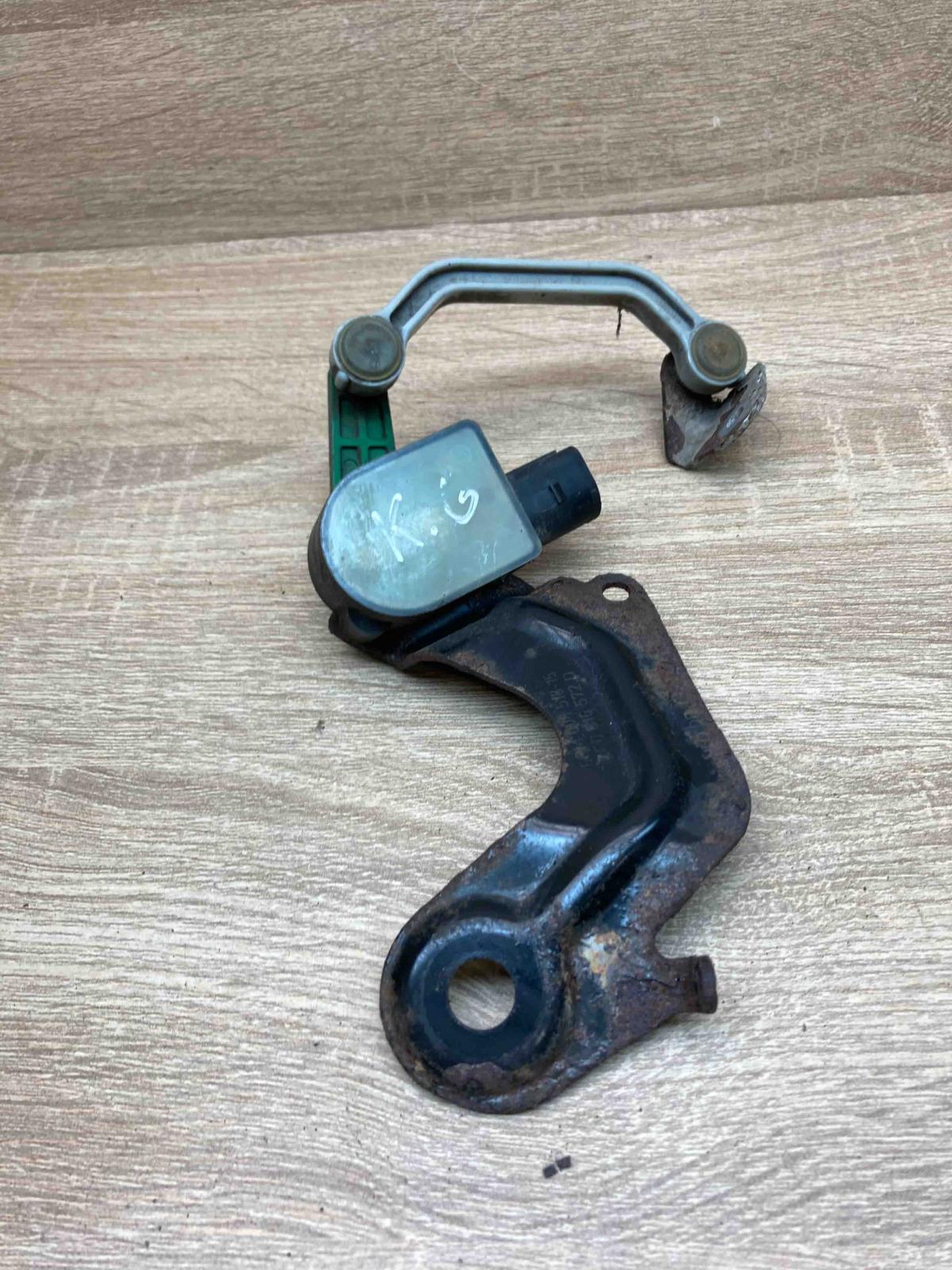 4F0907503   Headlight/headlamp level sensor Audi A6 S6 C6 4F