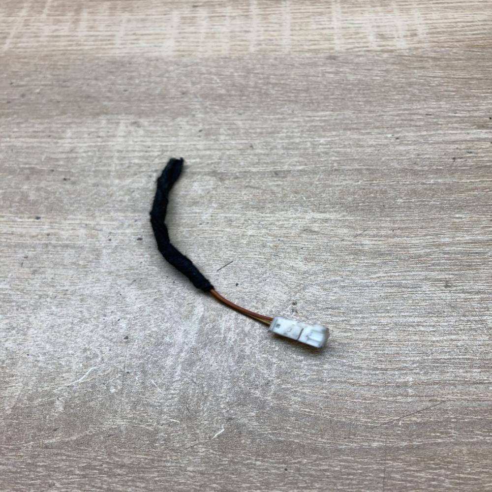 6925628   Plug wire BMW 1 F20 F21