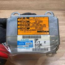 89170 44050 2310002460  Airbag control unit/module Toyota Avensis Verso