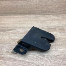3B9827505   Tailgate/trunk/boot lock/catch/latch Volkswagen PASSAT B5.5