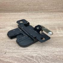 3B9827505   Tailgate/trunk/boot lock/catch/latch Volkswagen PASSAT B5.5