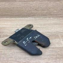 3B5827505   Tailgate/trunk/boot lock/catch/latch Volkswagen PASSAT B5.5