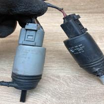 6934159 7199567 Pair With Plug Windscreen/windshield washer pump BMW 5 E60 E61