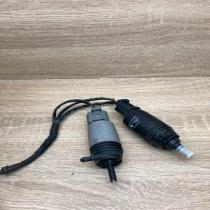 6934159 7199567 Pair With Plug Windscreen/windshield washer pump BMW 5 E60 E61