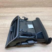 VW Air Vent   Dashboard side air vent grill/cover trim Volkswagen PASSAT CC