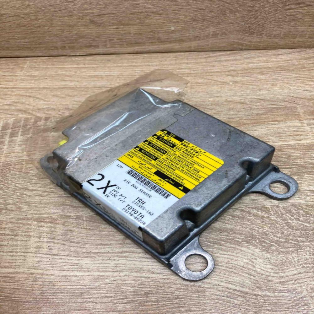 89170 05220 215955 102  Airbag control unit/module Toyota Avensis T250