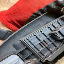 8E1867173B 8E1867171B  Other interior part Audi A4 S4 B7 8E 8H