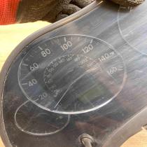83800 05640 H MB257410 9875 MPH Speedometer (instrument cluster) Toyota Avensis